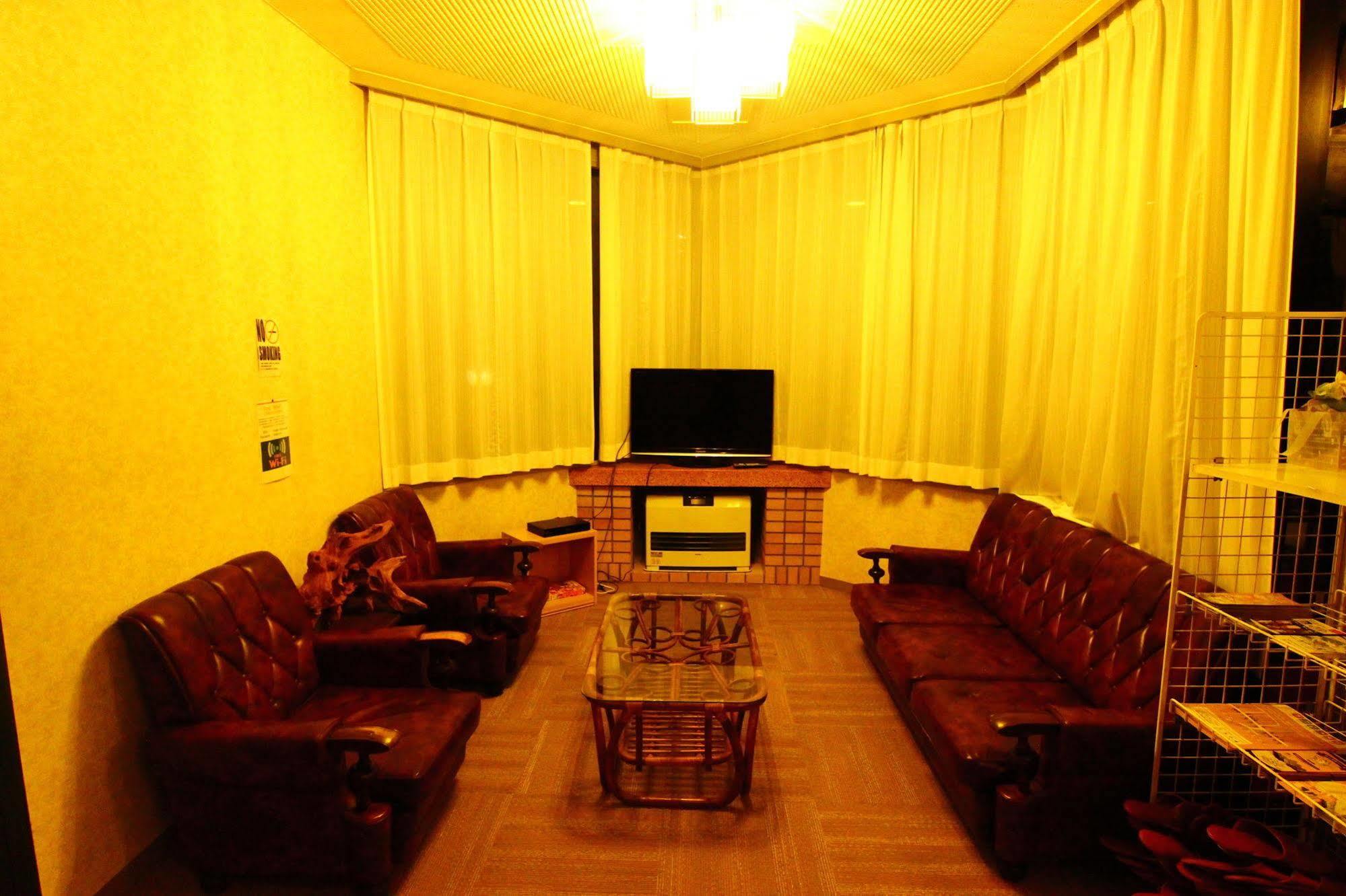 יוזאווה Hotel Utopia מראה חיצוני תמונה
